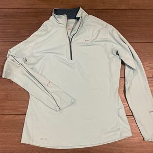 Womens Nike Quarter Zip - L